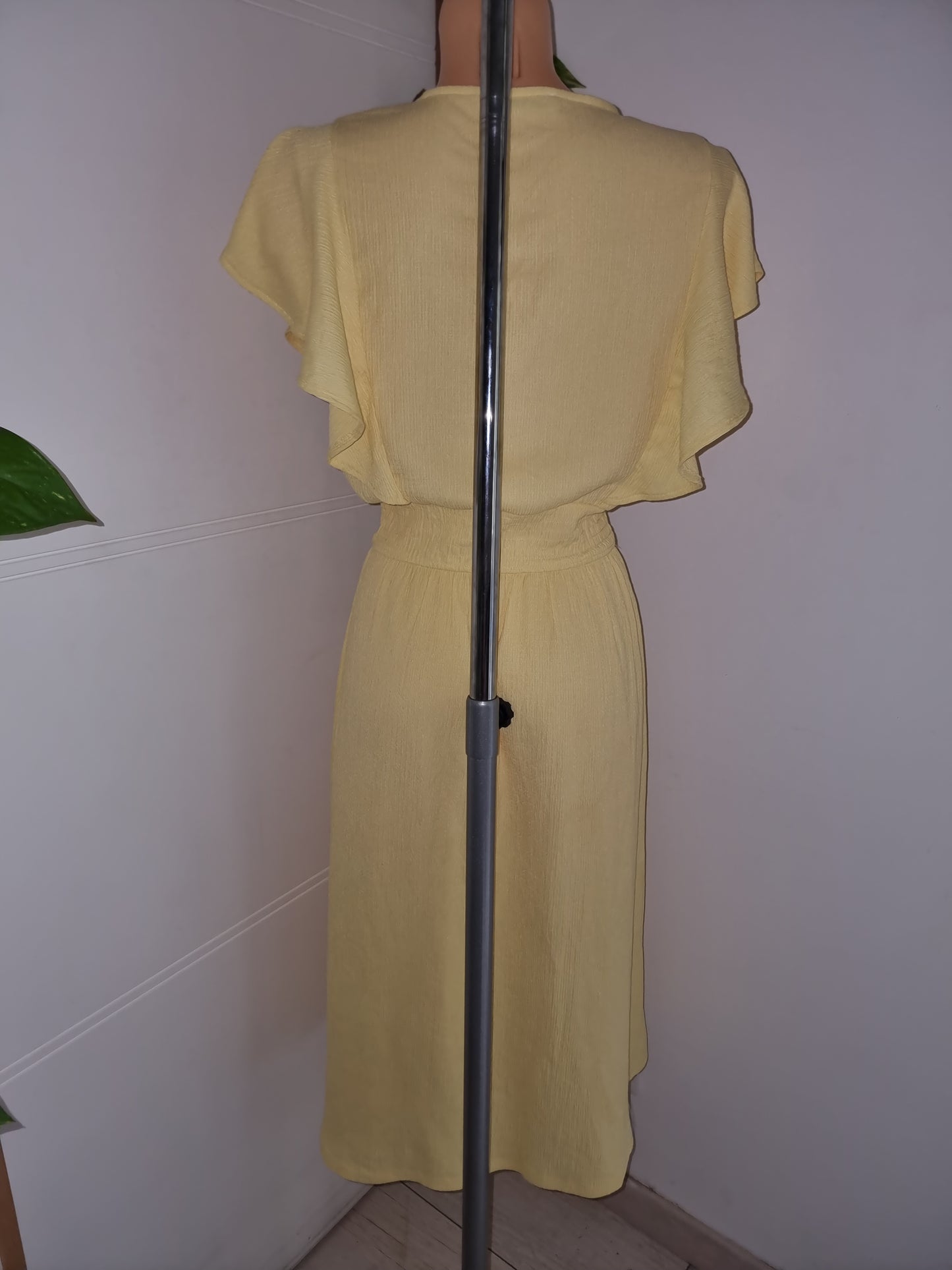 Robe Mango ceintrée