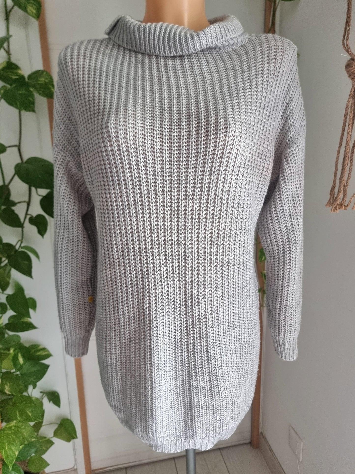 Robe pull cotelée