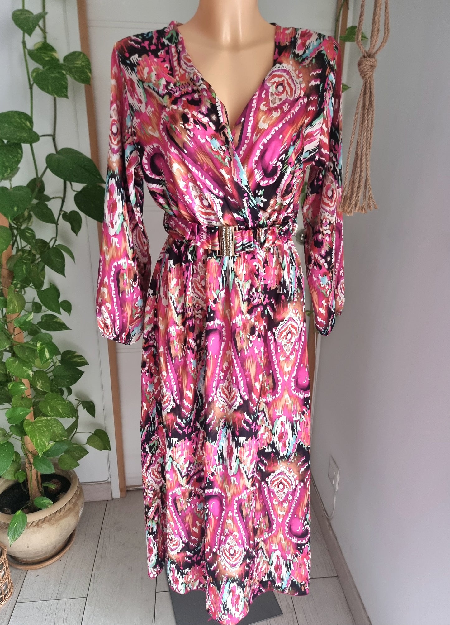 Robe longue satinée