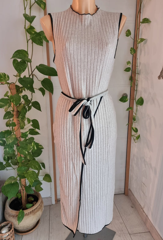 Robe longue cotelée